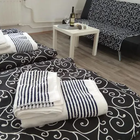 Apartmán U Splavu