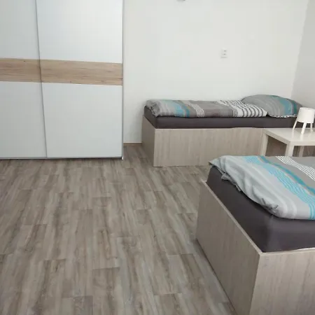 Apartmán U Splavu