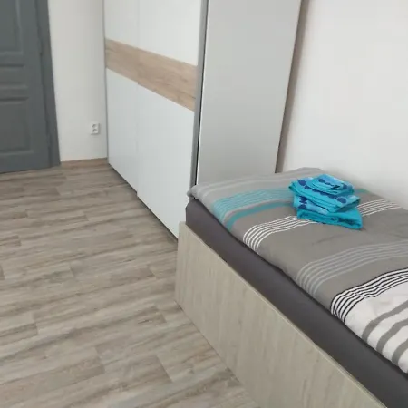Apartmán U Splavu