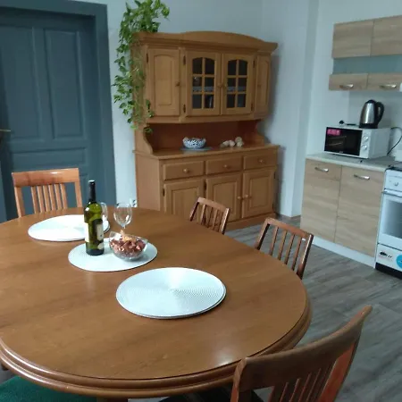 U Splavu Apartmán *