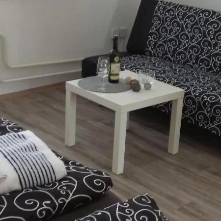U Splavu Apartmán *