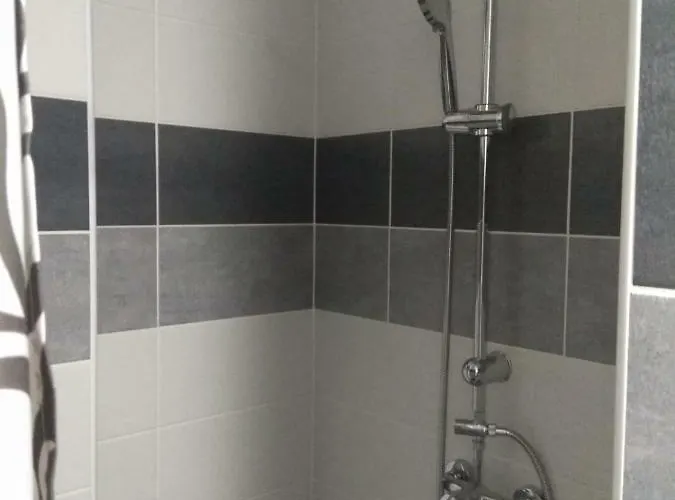 U Splavu